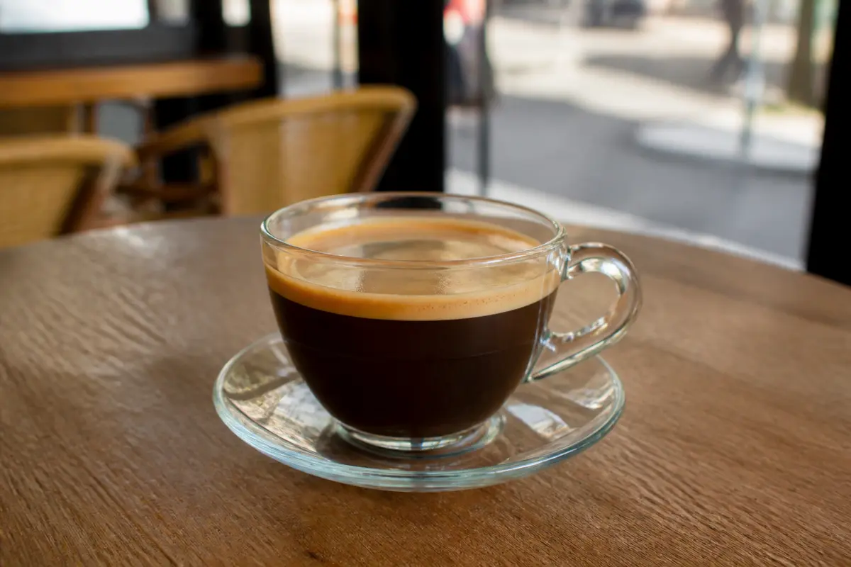 Américain café : origines, différences et recette facile